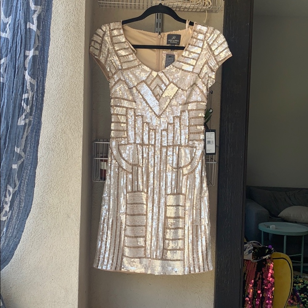 NWT Adrianna Papelli sequin deco dress